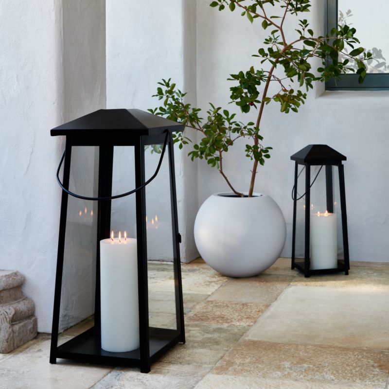 Petaluma Black Metal Outdoor Lantern 20'